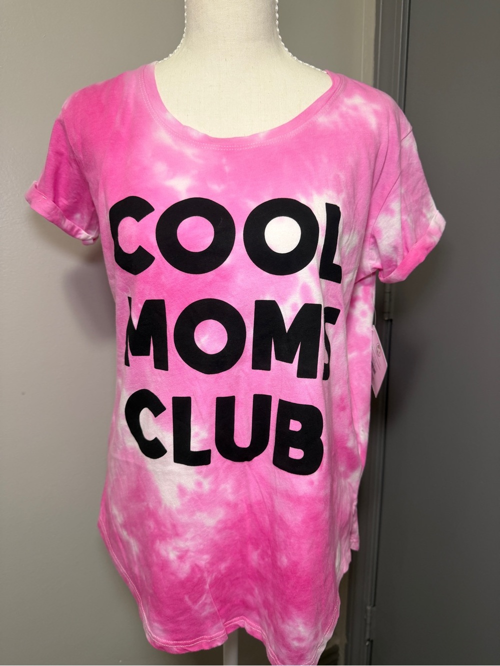 Trendy Pink Tie-Dye 'Cool Moms Club' Kids Tee
